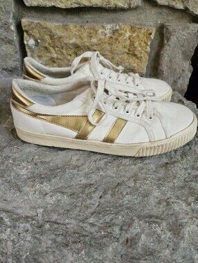 Gola Canvas Sneakers With Gold Trim Sz 9